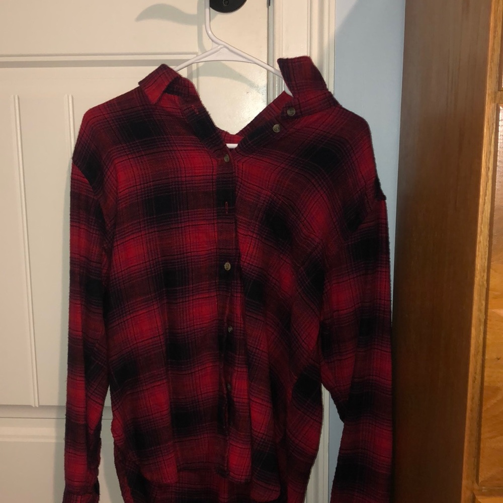 American Eagle Button Down